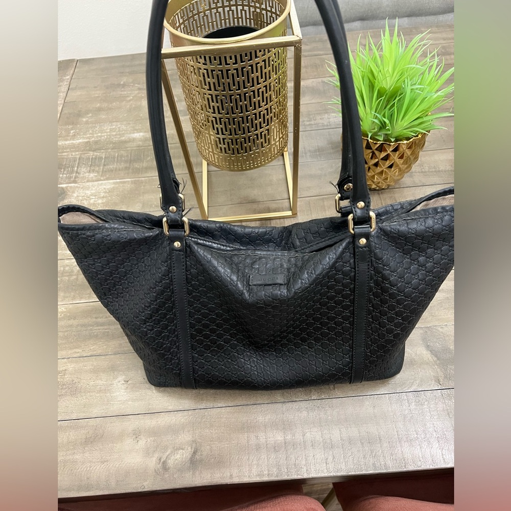 Gucci Microguccissima Micro G Tote w/ wallet